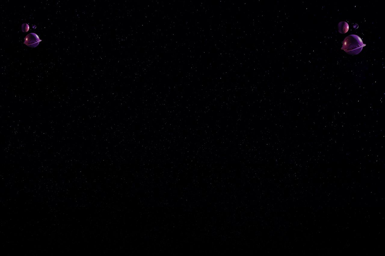 Fondo espacial con estrellas y planetas morados usado en marketing digital